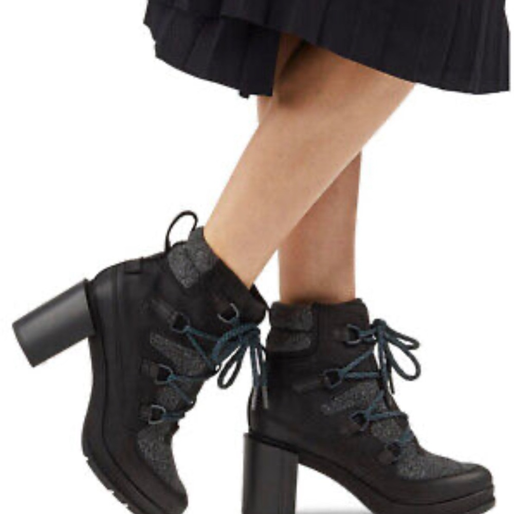 Sorel Blake Heeled Boots - Picture 2 of 7